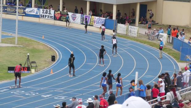 Boys 3A3 4x100 Heat 1