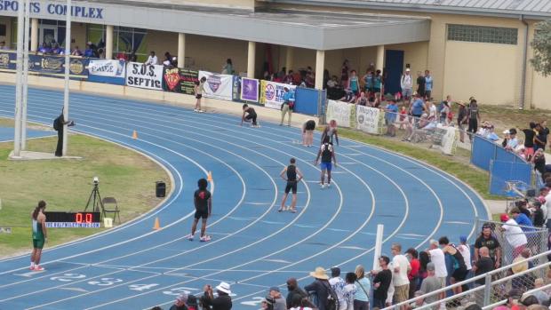 Boys 4A3 400m Heat 2