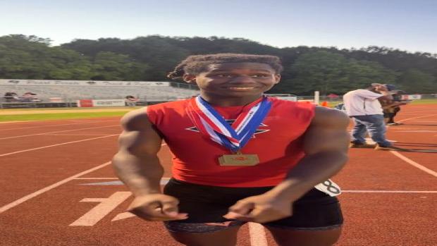 Zahkarri McGlothin Interview - 7A Long Jump Champion