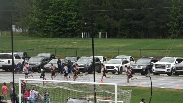 Boys 4x800 Relay Finals Section 1