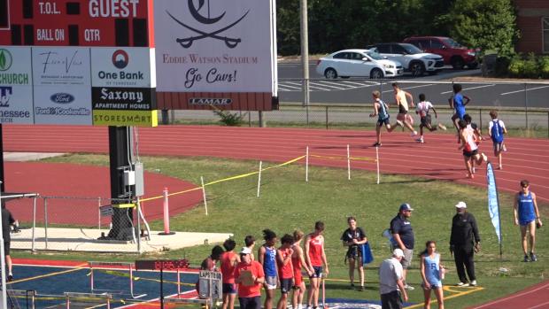 Boys 800 Finals Section 1