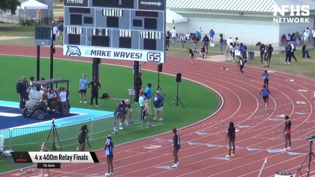 7A Girls 4x400 Relay Finals Section 1