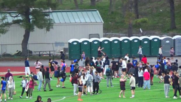 Girls 200 Finals Section 8