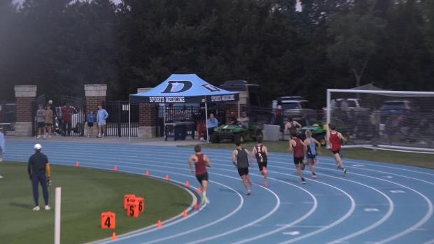 Boys 800 Finals Section 3