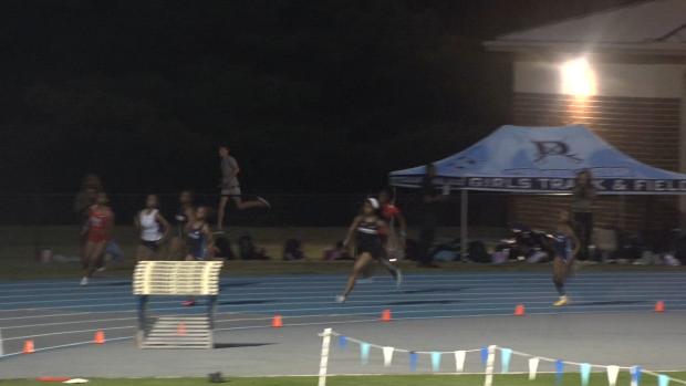 Girls 200 Finals Section 3