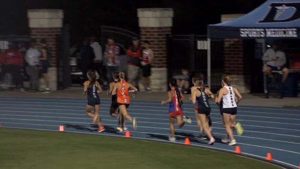 Girls 3200 Finals Section 1
