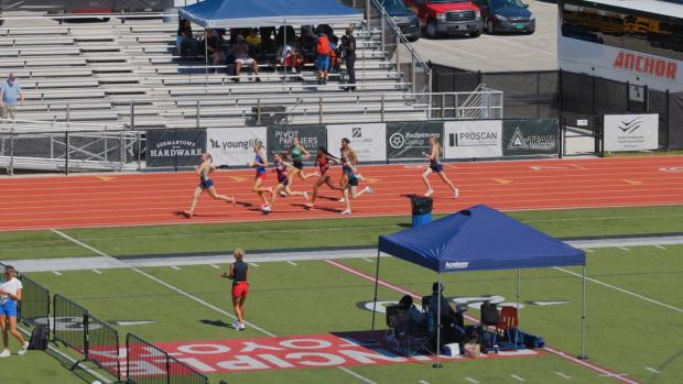 Girls 800 Finals Section 1