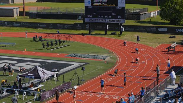 Boys 4x400 Relay Finals Section 2