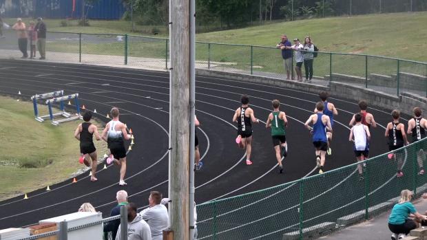 Boys 1600 Finals Section 1