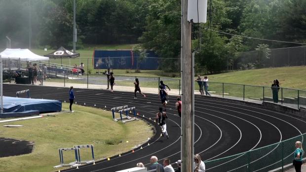 Boys 400 Finals Section 3
