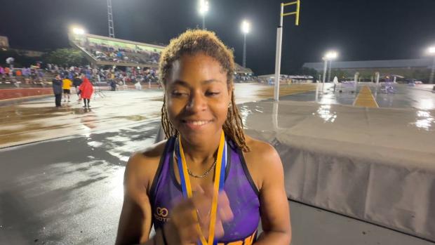 Warren Easton’s Dai’jah Robertson on 5A Sprint Double