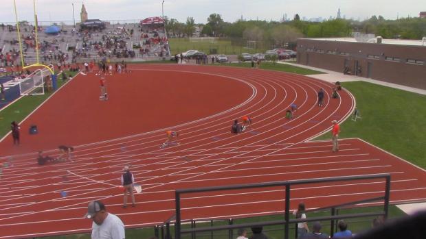 Varsity 4x100 relay, sec 3