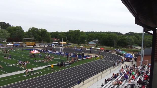 Boys 1600 Finals Section 1