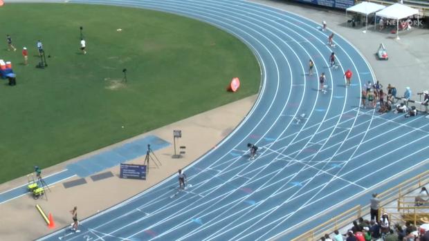 8A Girls 400 Finals Section 1