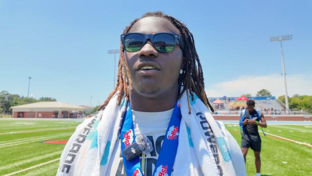 Mekhi Malcolm breaks SCHSL state shot put record from 1989