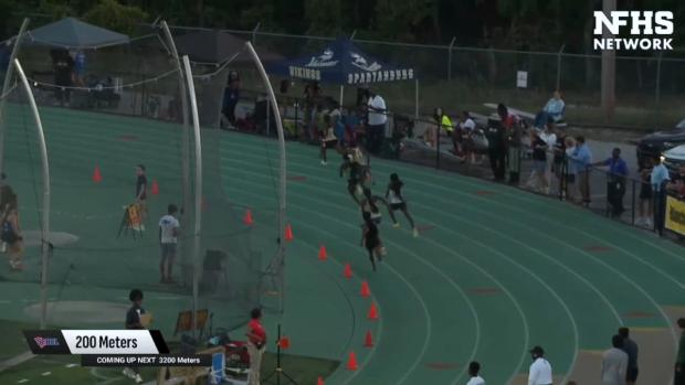 Girls 200 Finals Section 2