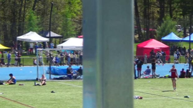 Boys 3200 Finals Section 1