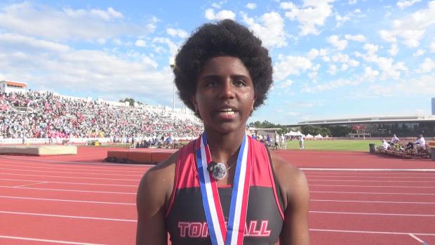 Naomi Booker three peats in 6A 100h