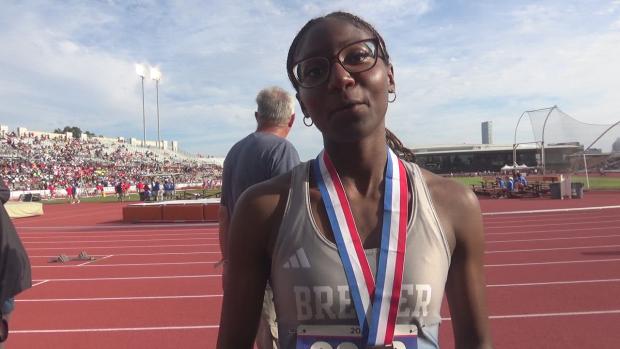 Aaliyah Williams earns bronze in 5A 800m