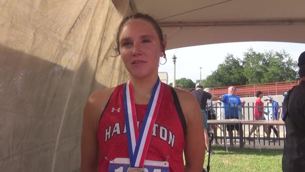 Anna Pearcy takes silver in 2A 800m
