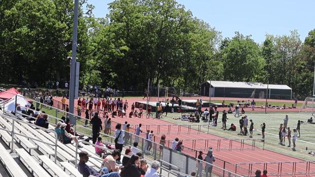 Group 4 Girls 100 Hurdles Prelims Heat 3