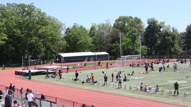 Group 4 Girls 200 Finals Section 7