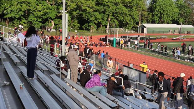 Group 4 Girls 100 Finals Section 1