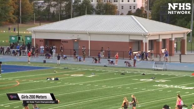 Girls 200 Finals Section 1