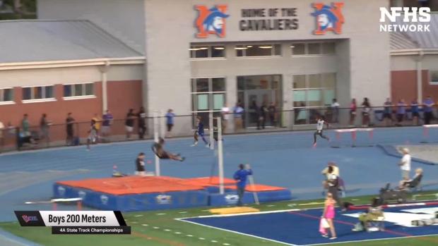 Boys 200 Finals Section 1