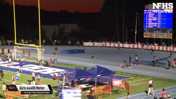 Girls 4x400 Relay Finals Section 1