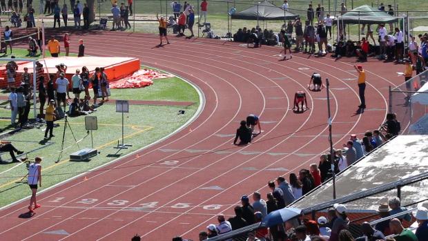 Group 3 Boys 400 Finals Section 3