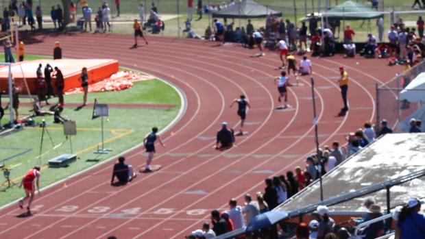 Group 2 Boys 400 Finals Section 1
