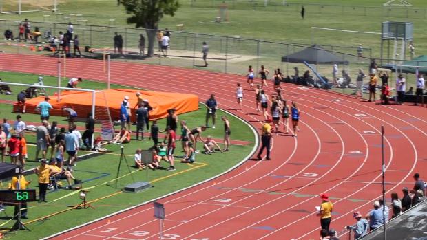 Group 2 Girls 1600 Finals Section 1
