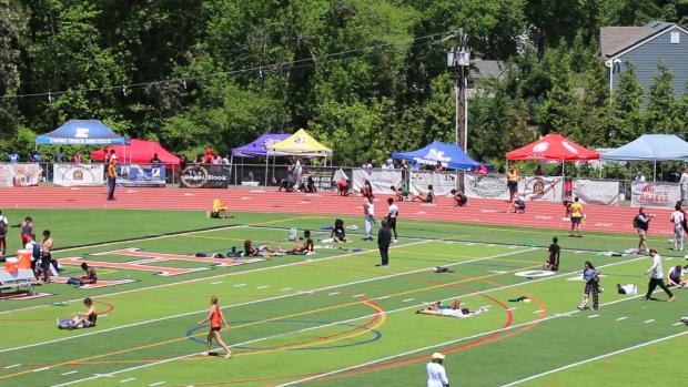 Group 3 Girls 200 Finals Section 3