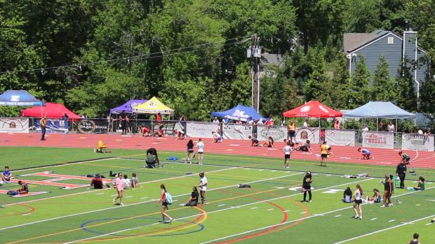 Group 2 Girls 200 Finals Section 3