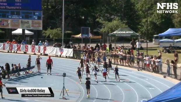 2A Girls 4x800 Relay Finals Section 1