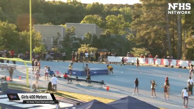 2A Girls 400 Finals Section 1