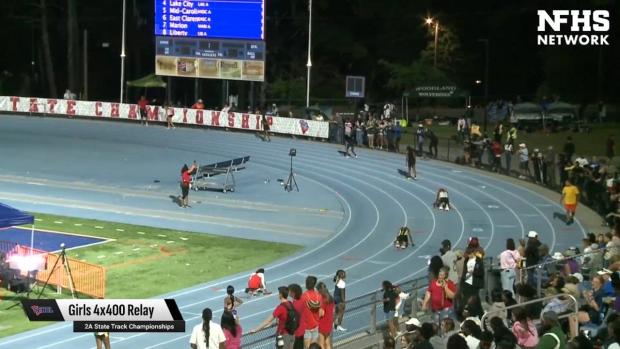 2A Girls 4x400 Relay Finals Section 1