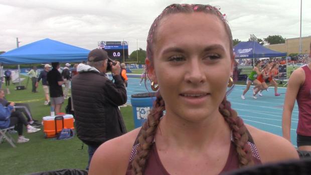 Anneke Dam moves into the 2A 800 state final 