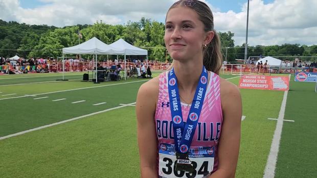 Boonville Sr Effie Morris B2B 100H B4 3rd 300H 1st MO#3 43.5