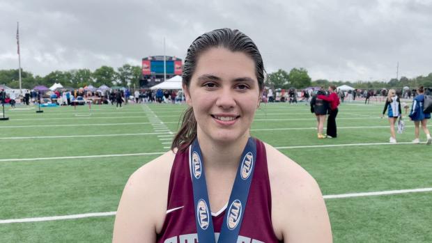 Alyssa Lipski after claiming AAA discus title