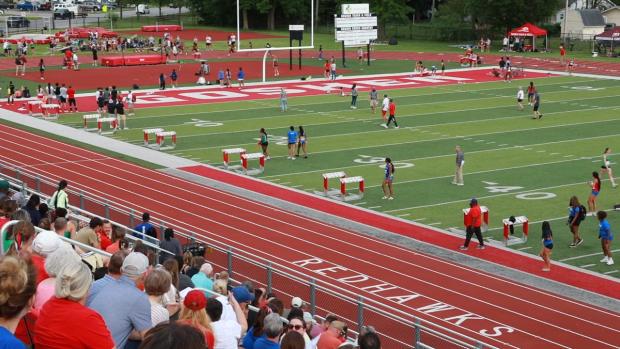 Girls 200 Prelims Heat 2