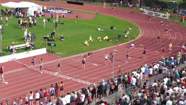 2A Girls 4x400 Relay Finals Section 1