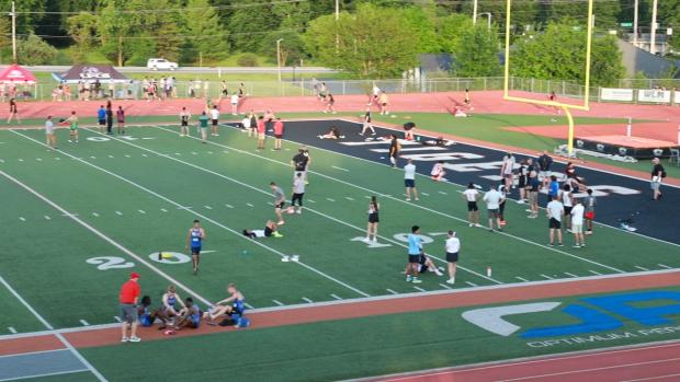 Boys 400 Finals Section 2