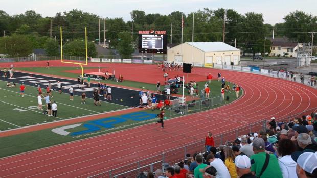Boys 3200 Finals Section 1
