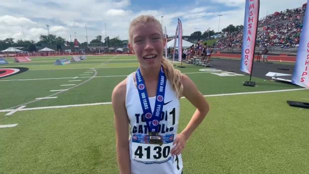 Tolton's Cottone Wins C4 800 with 2:15, Anchors Champ 4x8