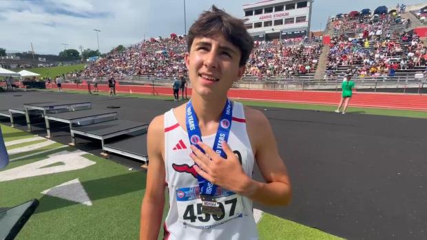 Amador Wins C4 800 With Massive 2nd Lap