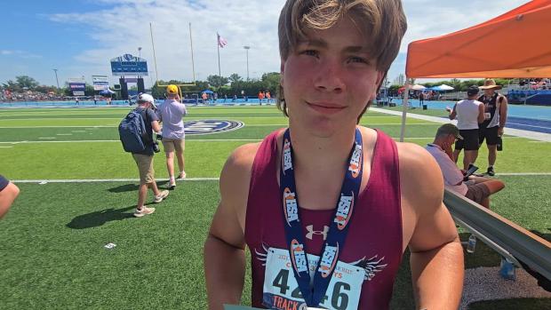 Patrick Peterson stay composed, wins 3A DT title