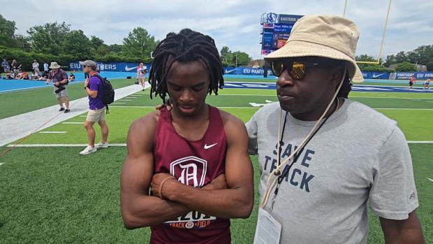 D'Mario Jackson makes his coach happy, win 100 title