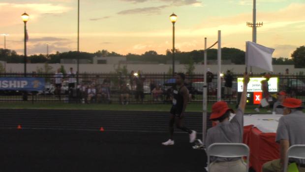 Jordan Randall clears 7-2 in high jump